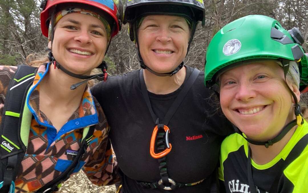 Bridging the Knowledge Gap: Training and Gender Issues in Tree Climbing
